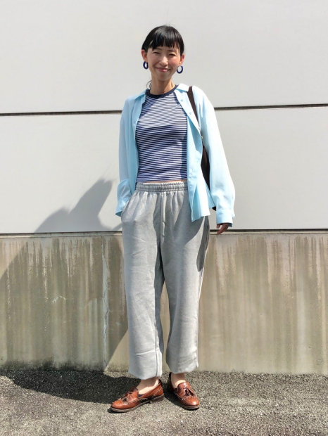 Однотонна блузка UNIQLO на гудзиках 1159831897 (Блакитний S)