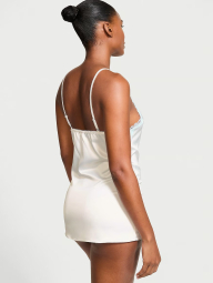 Атласная мини-комбинация Victoria's Secret с кружевной отделкой 1159832271 (Молочный XL)