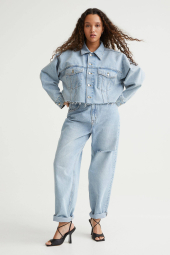 Укороченная женская джинсовая куртка H&M на пуговицах 1159774121 (Голубой, S)