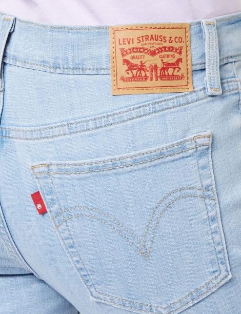 Жіночі джинси Levi's бойфренди 1159795527 (Блакитний, 22W)