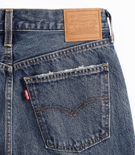 Женские прямые джинсы Levi's Middy Straight 1159817525 (Синий W29 L29)