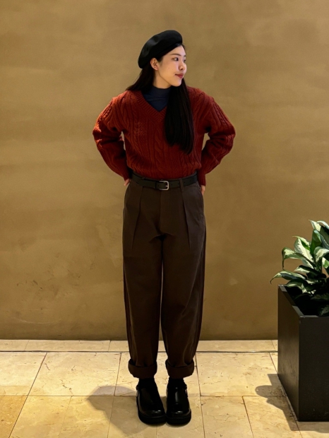 Жіночі джинси Uniqlo 1159830196 (Коричневий 32)