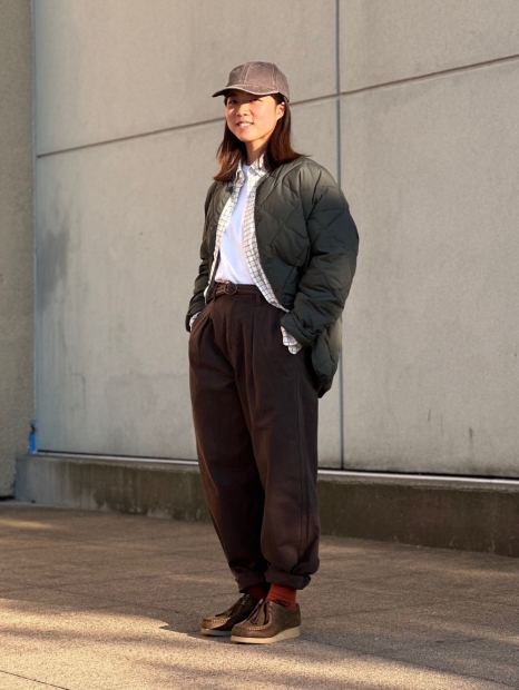 Жіночі джинси Uniqlo 1159830196 (Коричневий 32)