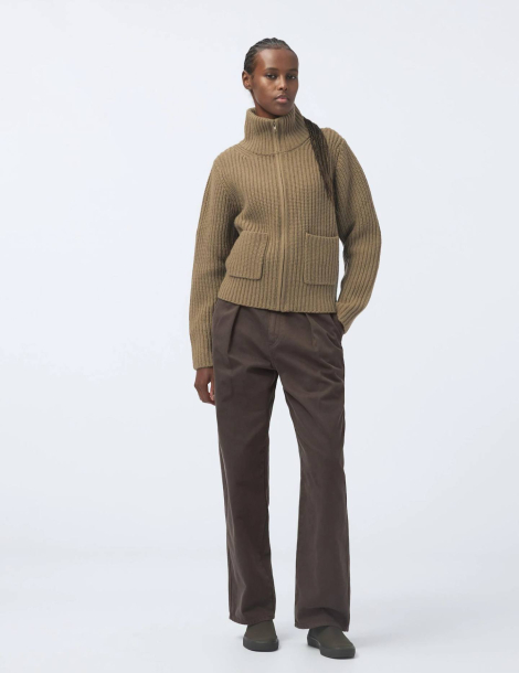 Жіночі джинси Uniqlo 1159830196 (Коричневий 32)