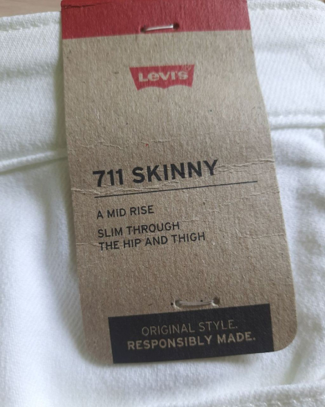 Женские джинсы Levi's 711 skinny 1159835559 (Белый W34 L30)