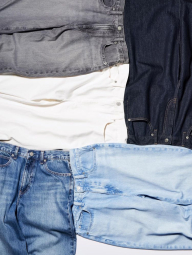 Женские джинсы UNIQLO широкие 1159832471 (Голубой W28 L33)
