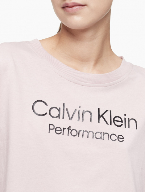 Женская укороченная футболка Calvin Klein с логотипом 1159767953 (Розовый, L)