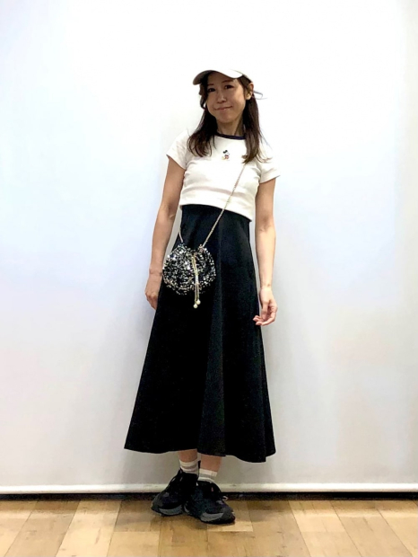Футболка UNIQLO с вышивкой Mickey Mouse 1159833990 (Белый S)