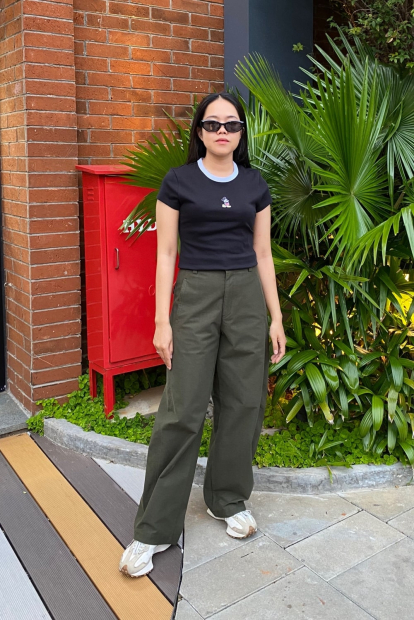 Футболка UNIQLO з вишивкою Mickey Mouse 1159833989 (Чорний M)