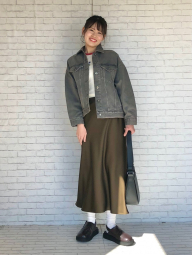Футболка UNIQLO с вышивкой Mickey Mouse 1159834060 (Белый S)