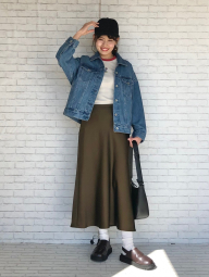Футболка UNIQLO с вышивкой Mickey Mouse 1159834060 (Белый S)
