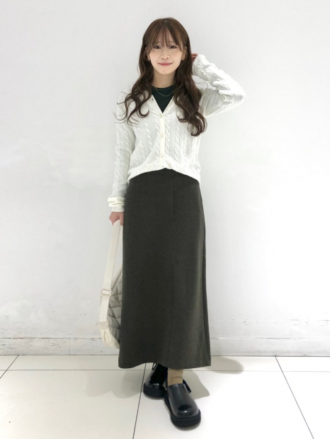 Женский кардиган UNIQLO 1159829078 (Молочный XL)