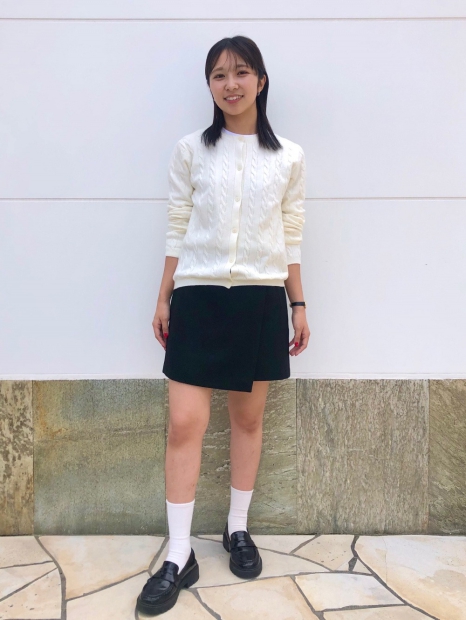Женский кардиган UNIQLO 1159829078 (Молочный XL)