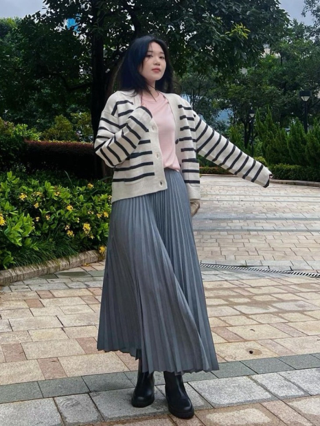 Женский вязаный кардиган Souffle Yarn UNIQLO кофта 1159831955 (Молочный S)
