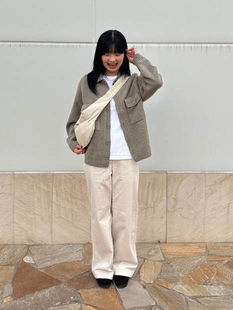Костюм из вельвета куртка-рубашка и брюки UNIQLO 1159832735 (Белый S)