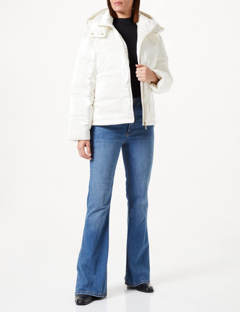 Блестящая женская куртка-пуховик Armani Exchange  1159809737 (Белый, XL)