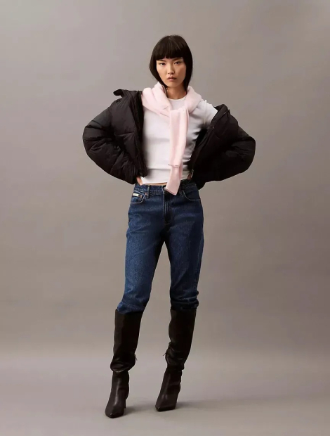Жіноча коротка куртка з капюшоном Calvin Klein 1159832323 (Чорний XXL)
