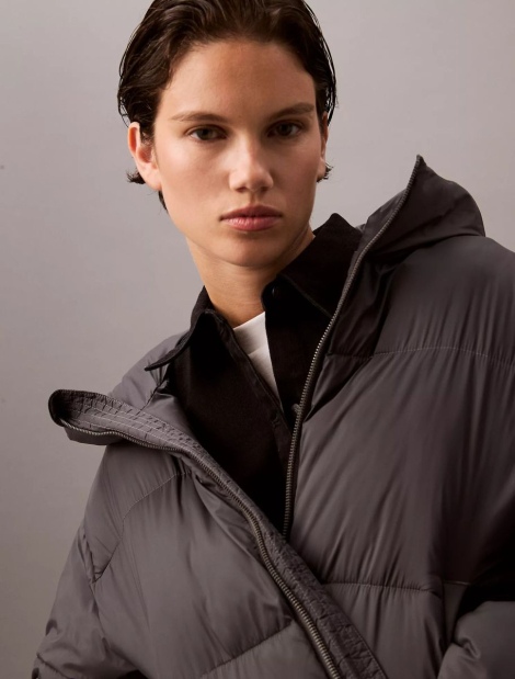 Женская короткая куртка с капюшоном Calvin Klein 1159836232 (Серый XXL)