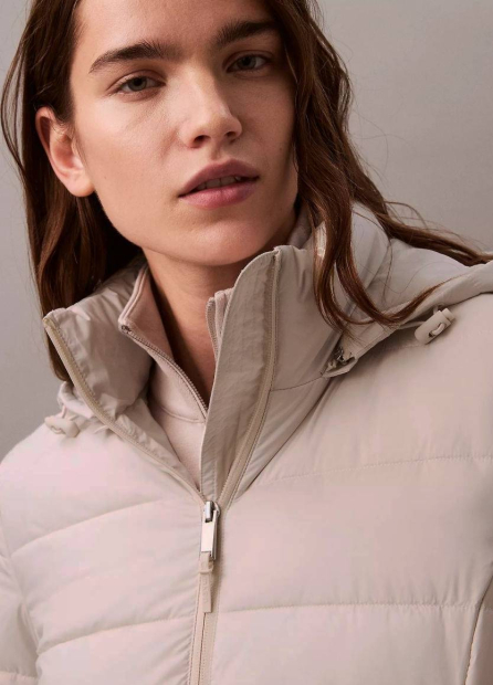 Легкая стеганая куртка Calvin Klein с капюшоном 1159837553 (Молочный XL)