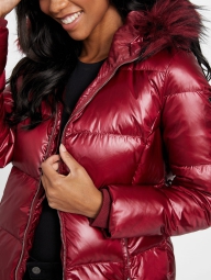 Женская стеганая куртка Guess 1159805249 (Красный, XS)