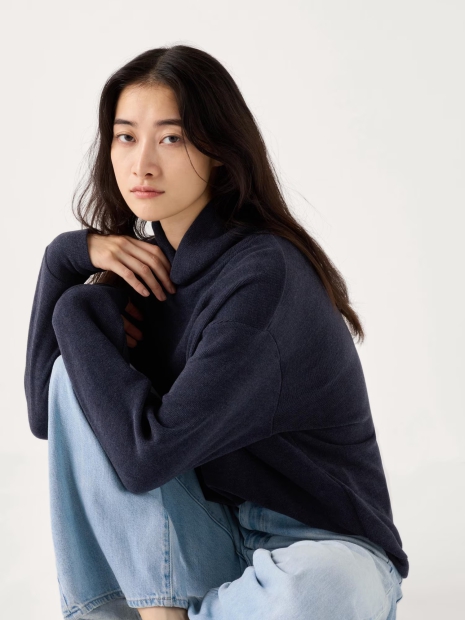 Флисовый лонгслив UNIQLO водолазка 1159824800 (Синий L)