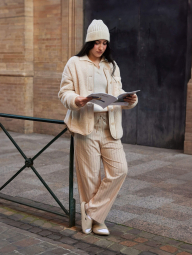 Куртка из экомеха Uniqlo на пуговицах 1159833771 (Молочный XL)