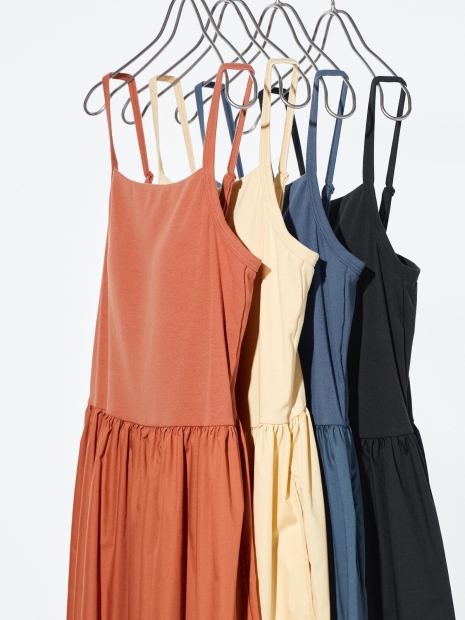 Сукня Uniqlo на тонких бретельках BRA TOP 1159818689 (Чорний XS)