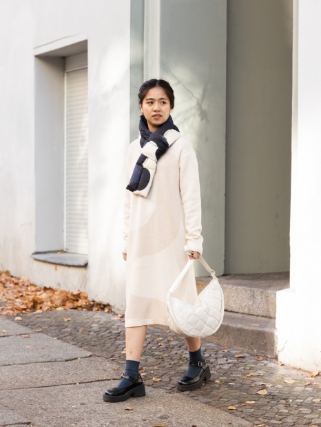 Теплое платье с длинным руковом Uniqlo 1159825258 (Бежевый S)