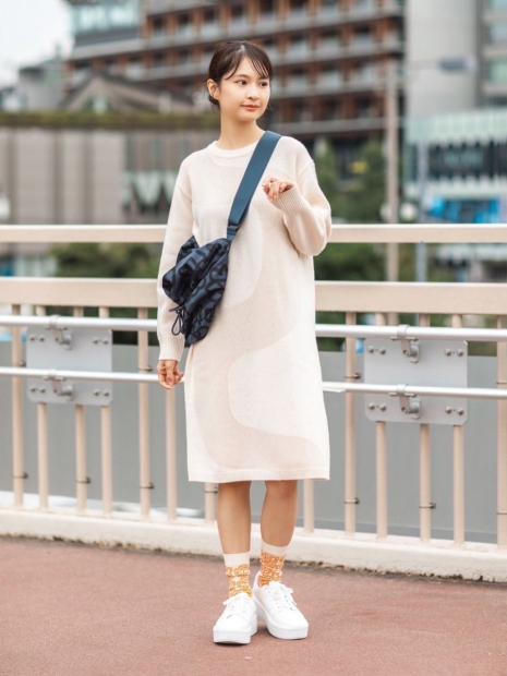 Теплое платье с длинным руковом Uniqlo 1159825258 (Бежевый S)