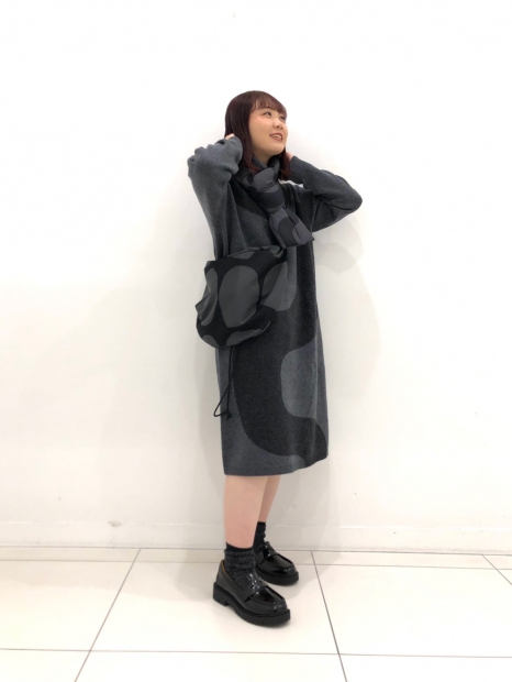 Теплое платье Uniqlo с длинным руковом 1159827114 (Серый L)