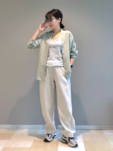 Легкая женская рубашка Uniqlo из льняной смеси 1159836994 (Зеленый S)