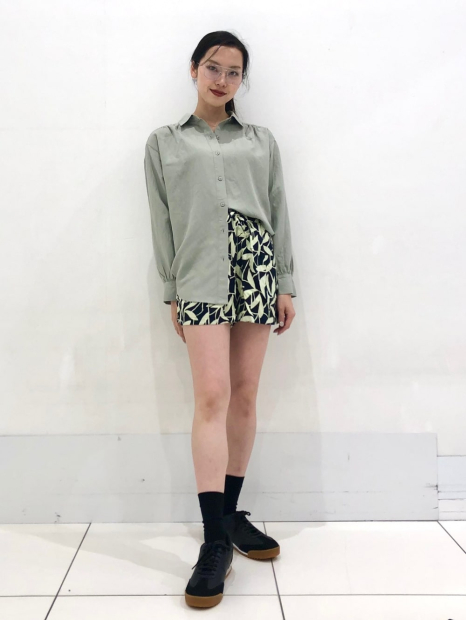 Легкая женская рубашка Uniqlo из льняной смеси 1159836994 (Зеленый S)