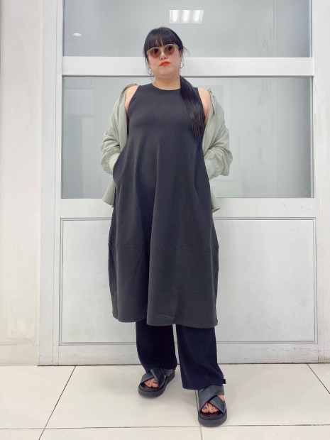 Легкая женская рубашка Uniqlo из льняной смеси 1159836994 (Зеленый S)