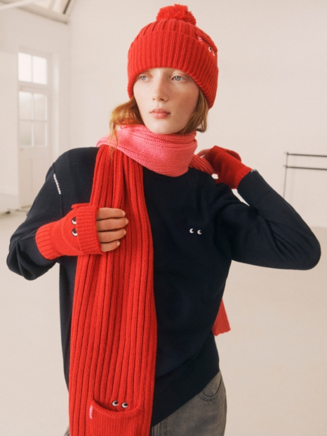 Стильна трикотажна шапка-біні HEATTECH UNIQLO з вишивкою 1159829359 (Червоний One size)
