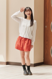 Жіночі шорти UNIQLO з кишенями 1159835430 (Помаранчевий S)