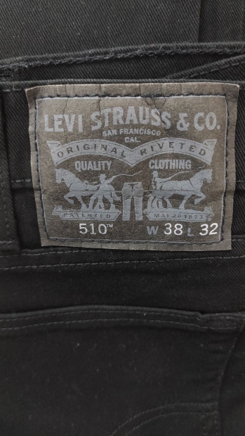 Женские штаны Baggy Dad Levi's с экокожи 1159817765 (Черный W28 L28)