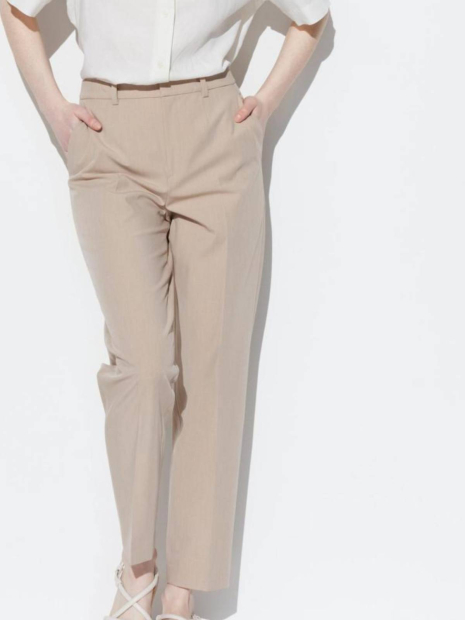 Эластичные брюки UNIQLO 1159831033 (Бежевый M)