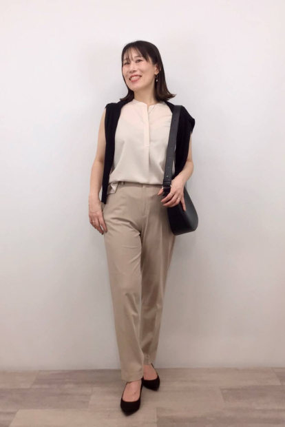 Эластичные брюки UNIQLO 1159835150 (Бежевый S)