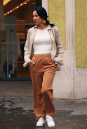 Женские расклешенные брюки UNIQLO штаны 1159786749 (Коричневый, M)