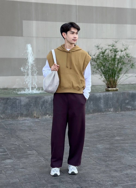 Толстовка без рукавов UNIQLO с капюшоном 1159834734 (Коричневый XL)