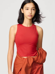 Женский топ Active от UNIQLO со вшитыми чашками 1159834145 (Красный S)