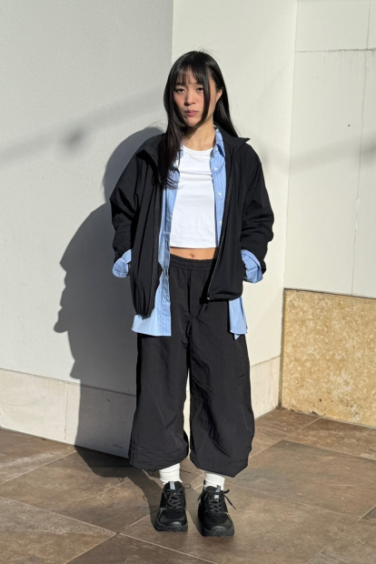 Ультраэластичная ветровка Uniqlo легкая куртка 1159833942 (Черный S)