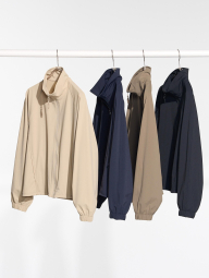 Ультраэластичная ветровка Uniqlo легкая куртка 1159833942 (Черный S)