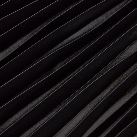 Плиссированная асимметричная юбка UNIQLO 1159787551 (Черный, L)