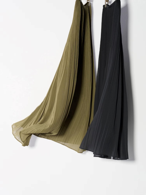 Плиссированная юбка UNIQLO 1159830767 (Черный S)