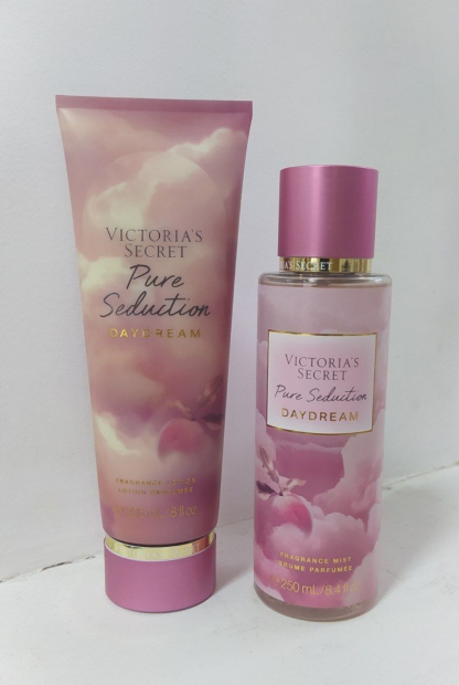 Набор для тела Pure Seduction Daydream Victoria’s Secret мист и лосьон 1159816447 (Розовый 236 ml/250 ml)