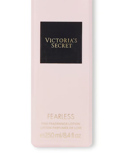 Набір для тіла Fearless від Victoria's Secret лосьйон та міст 1159820386 (Рожевий 250 ml/250 ml)