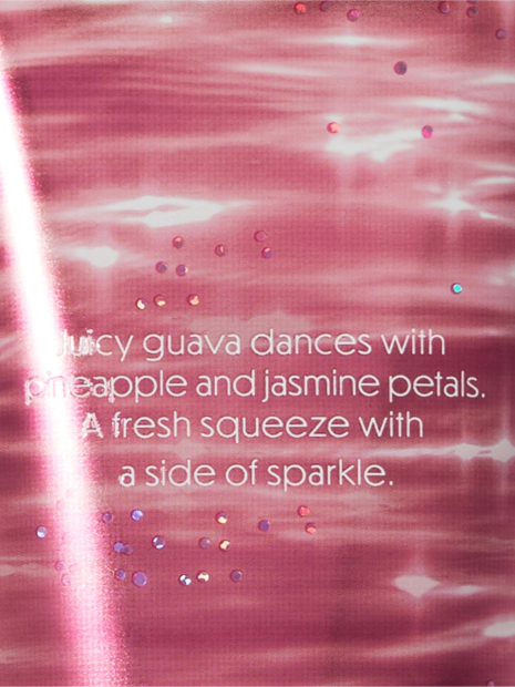 Набор для тела Guava Fiesta Shimmer Victoria’s Secret мист и лосьон 1159832279 (Розовый 236 ml/250 ml)