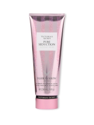 Набір Pure Seduction Shine Victoria's Secret міст, лосьйон та свічка 1159820069 (Рожевий One size) 1159820069 (Рожевий, One size