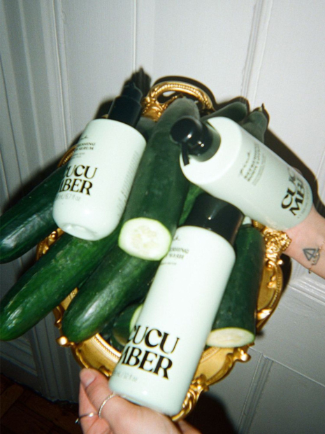 Гель для душу Cucumber Victoria's Secret PINK 1159832010 (Зелений 355 ml)